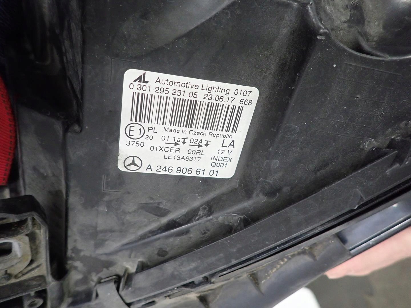light front left MERCEDES B-KLASA W246 LIFT 2015- FULL LED A2469066101
