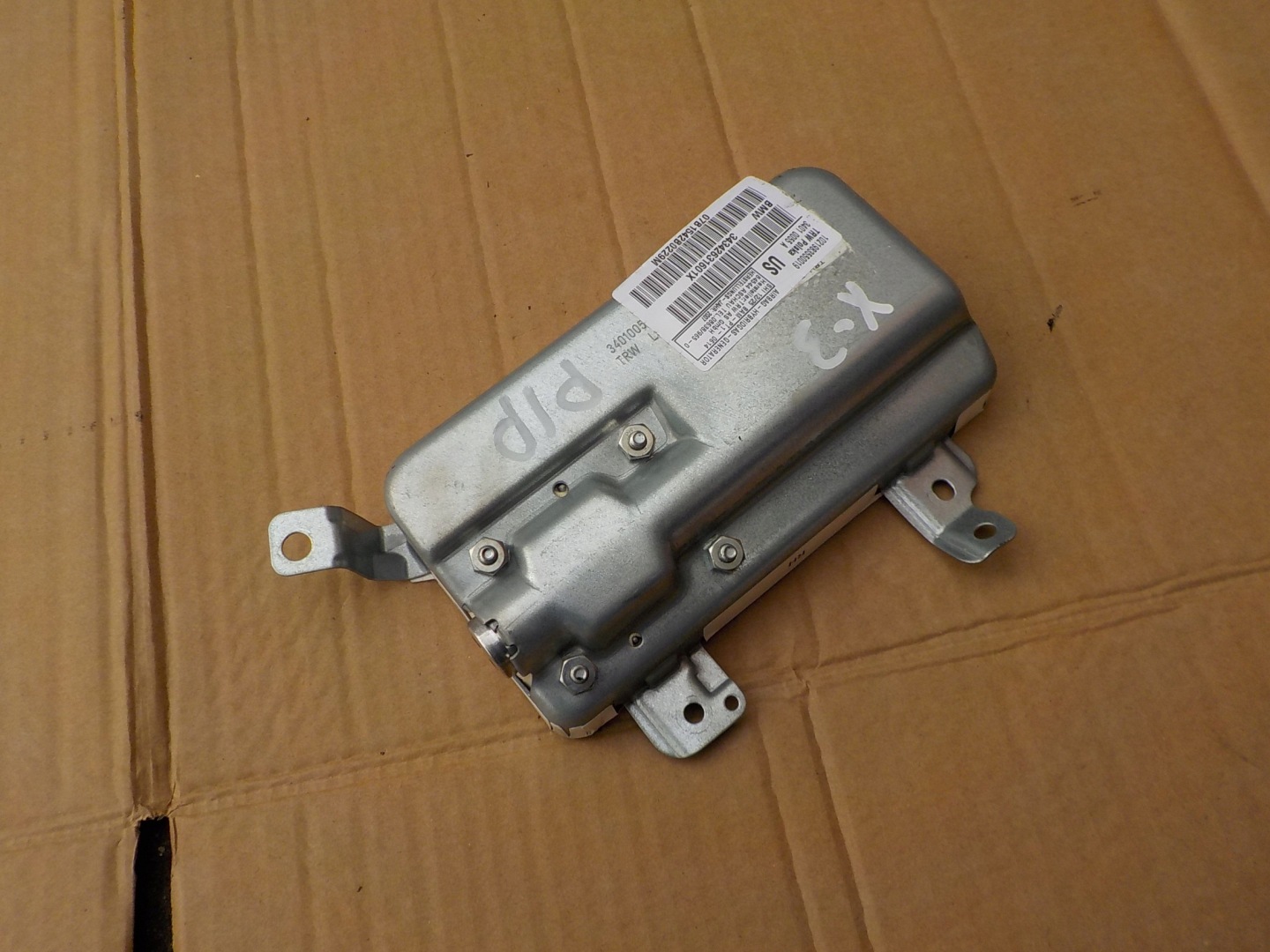 airbag door right front bmw e83 lift