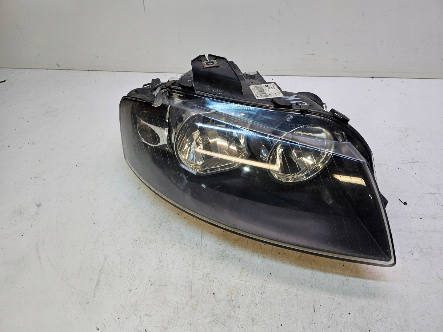 REFLEKTOR right AUDI A3 8P LIFT 8P0941004L UK