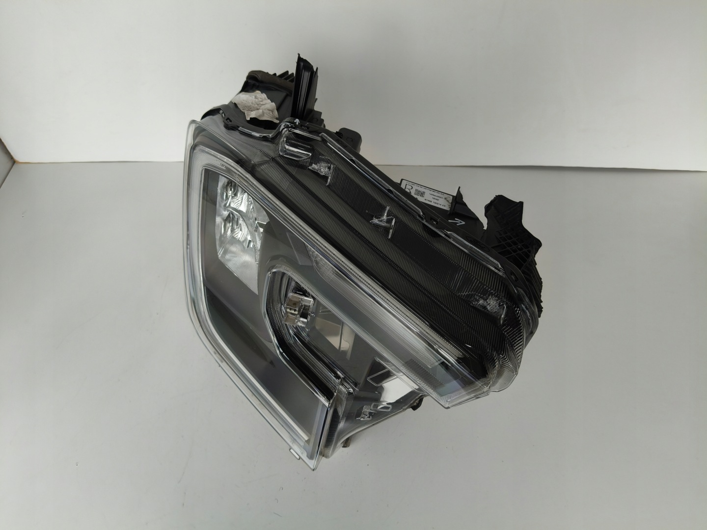 Licht rechts REFLEKTOR FORD RANGER 23- FULL LED
