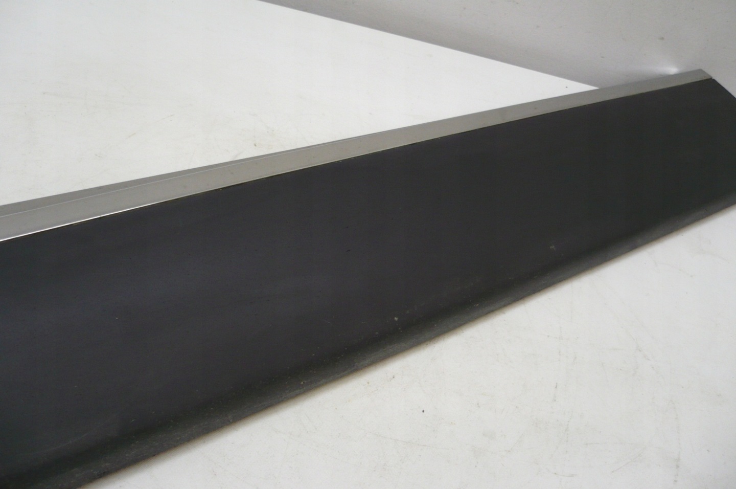 KIA SORENTO III 3 moulding door left front 14-20