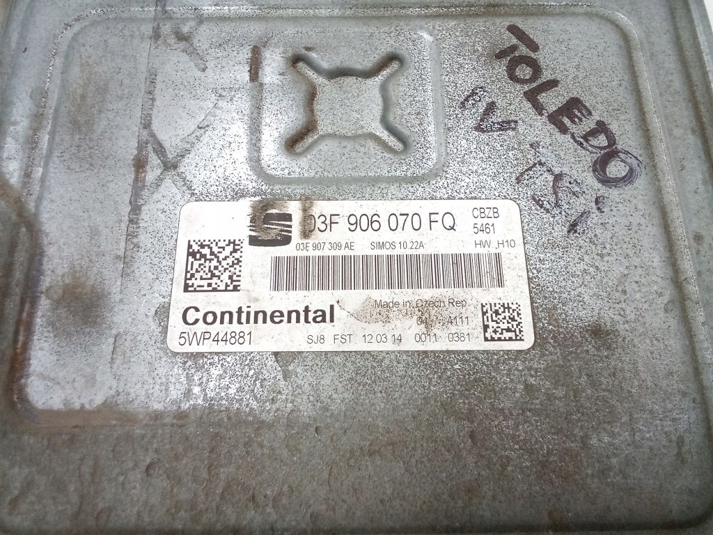 Seat Toledo IV 4 TSI computer control unit of the engine 03F906070FQ
