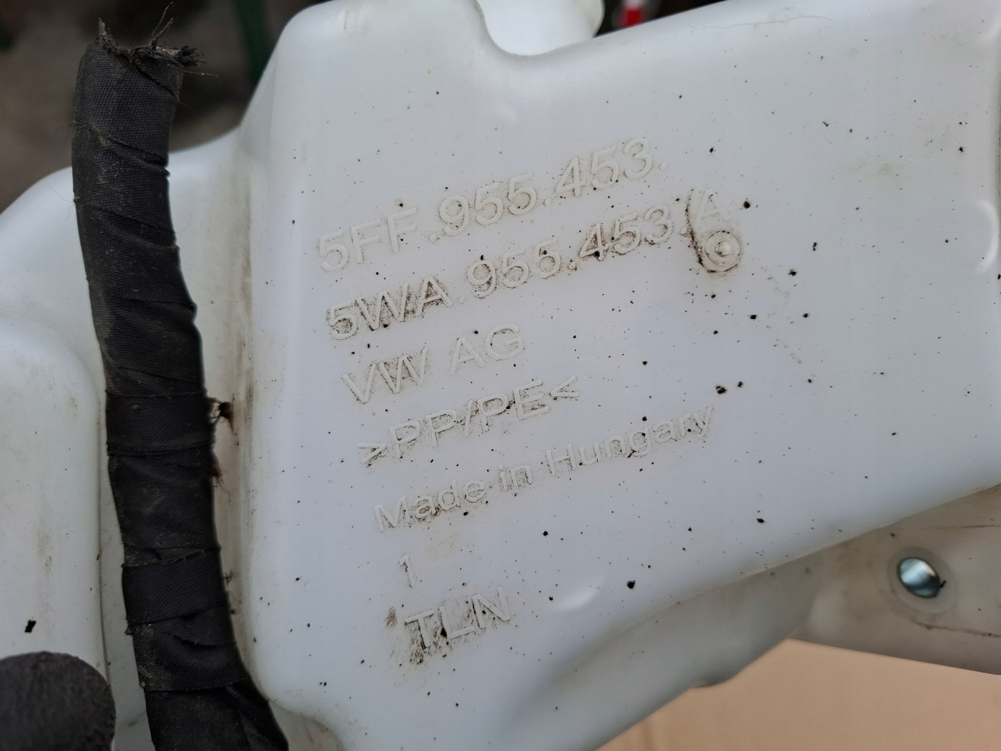 serbatoio LIQUIDO LAVAFARI Pompa CUPRA FORMENTORI 5FF955448 5FF955453