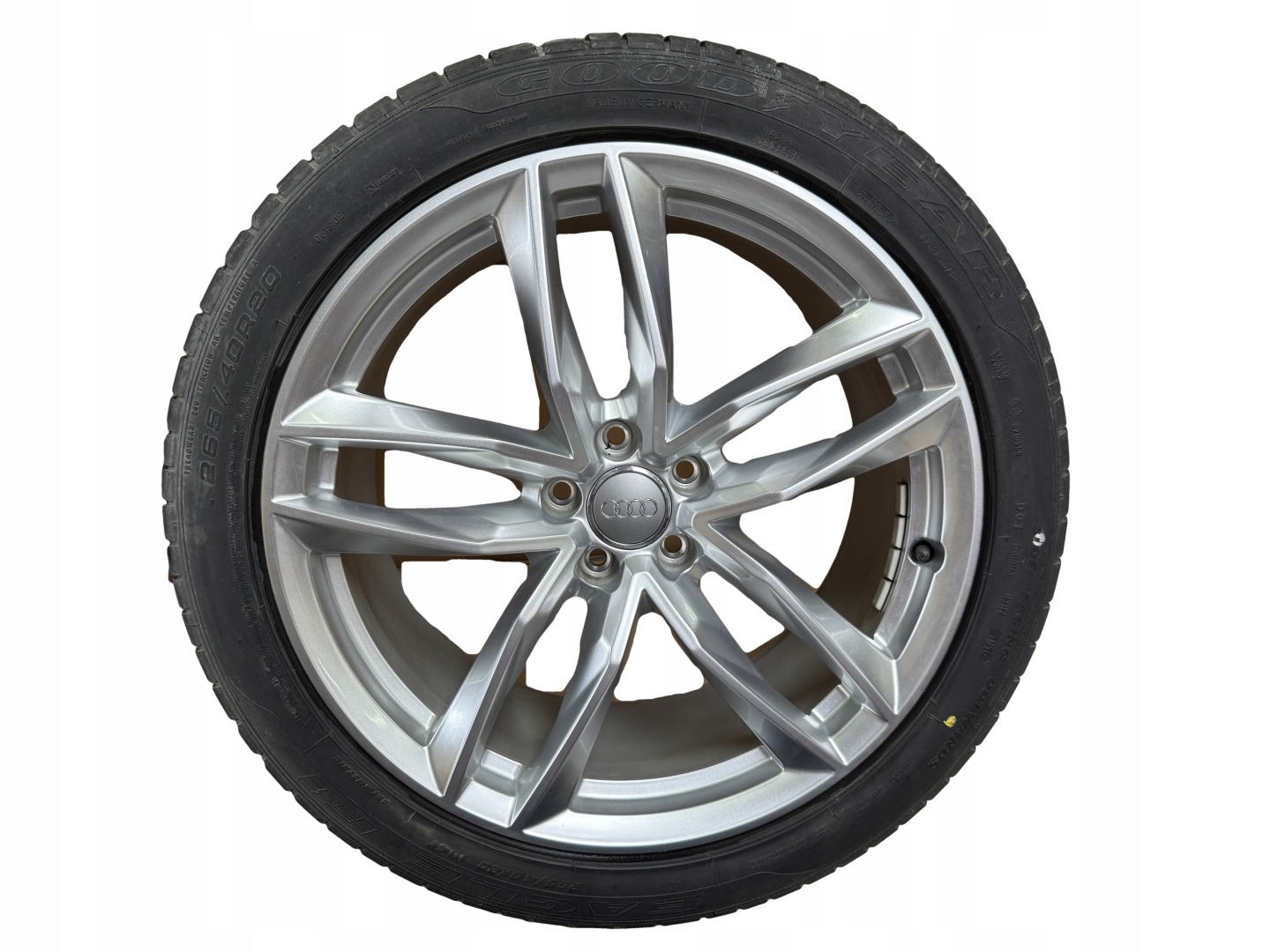 AUDI A8 4H D4 wheels discs 265/40R20