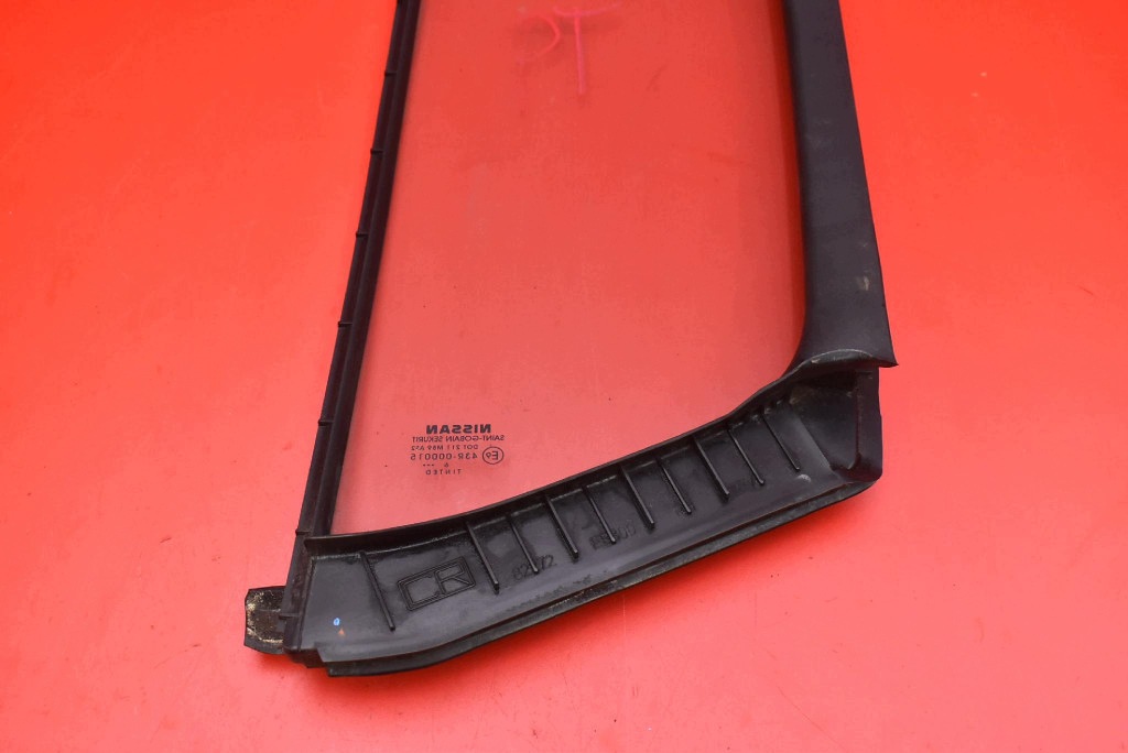 FENSTER Karoserie rechts heck NISSAN NAVARA 3 III D40 PICKUP 05-10