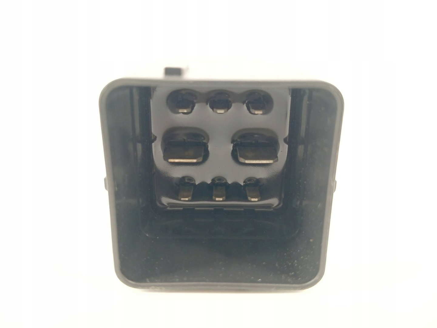 relay plugs ZAROWYCH 9803299780 Audi A4 II (2000-2006) B6