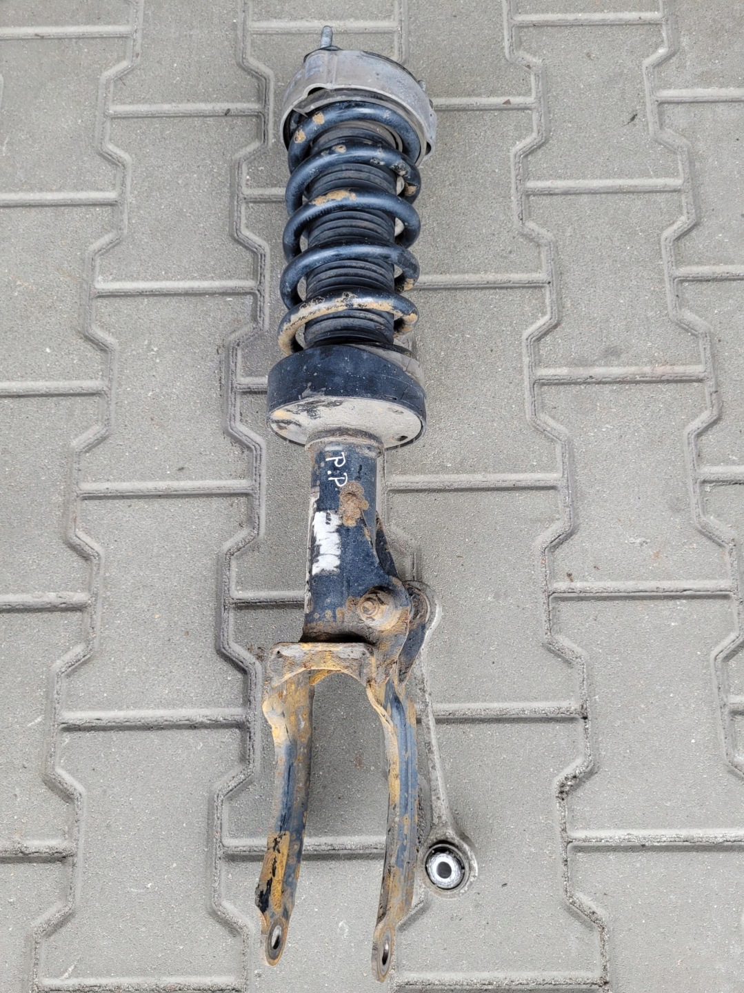 shock absorber front front right VW TOUAREG II 2 7P 3.0 TDI
