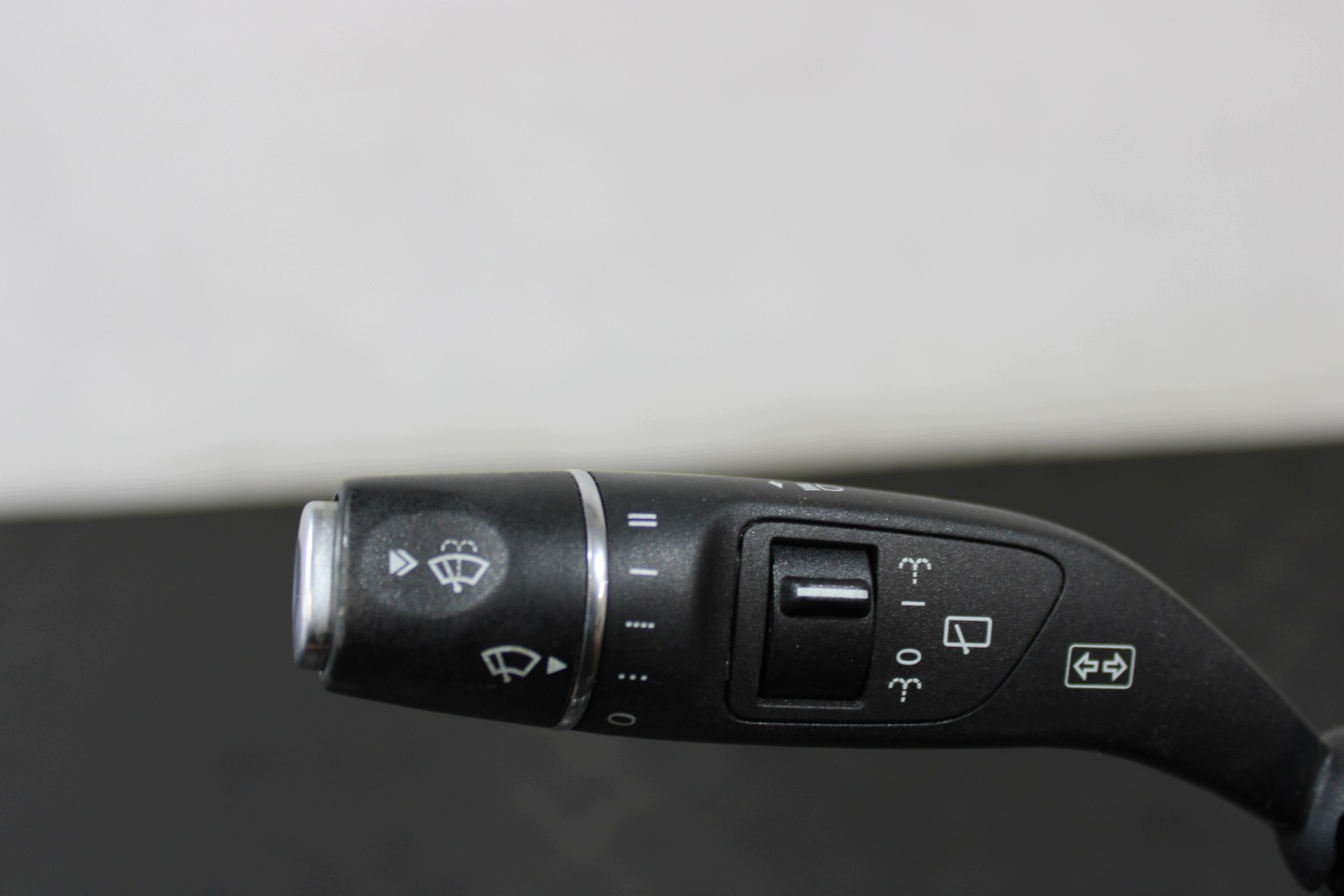 MANETKA DEVIO LUCI DEVIO indicatori di direzione tergicristalli MERCEDES CLA W117 2,2 CDI