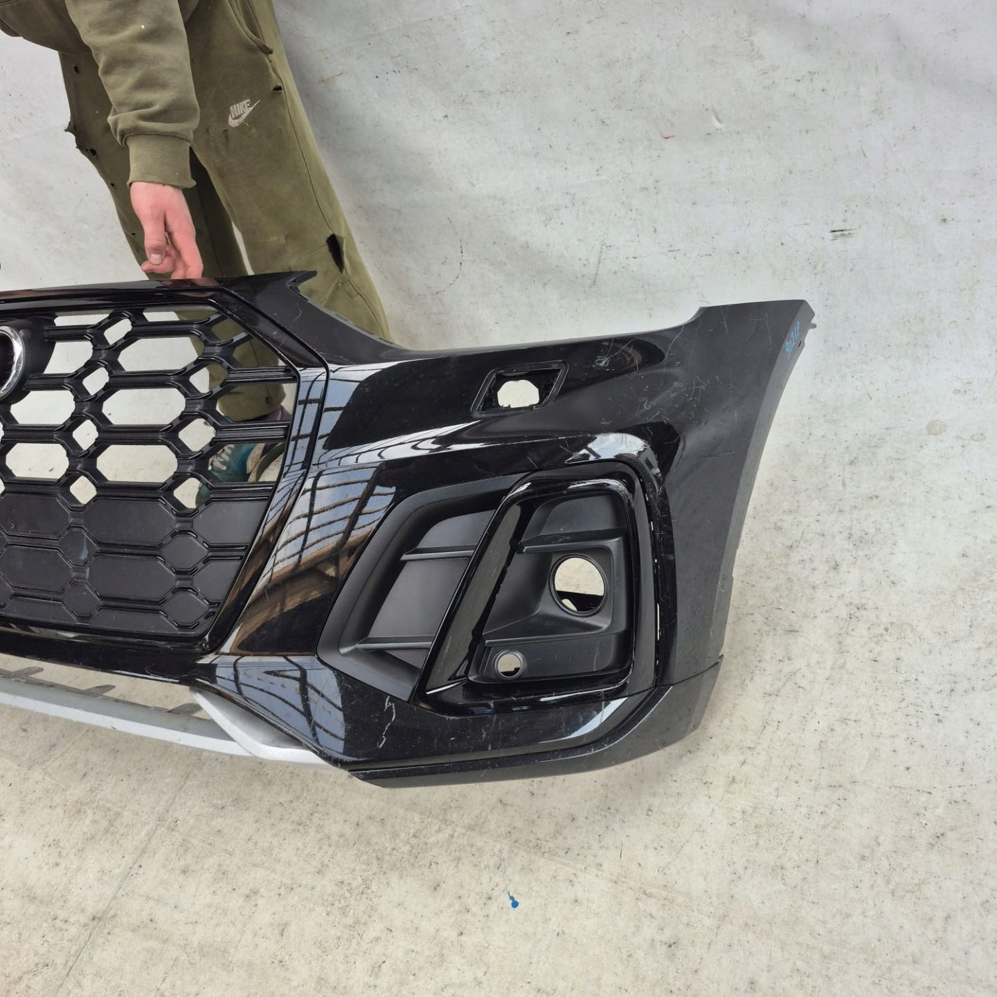 AUDI Q5 II 80A S-LINE LIFT 20- bumper front front grill 80A807437P
