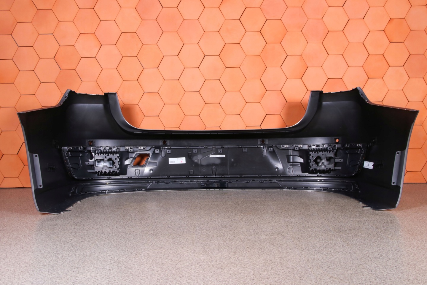 BMW 7 G70 bumper rear part rear 6xPDC colour C4A