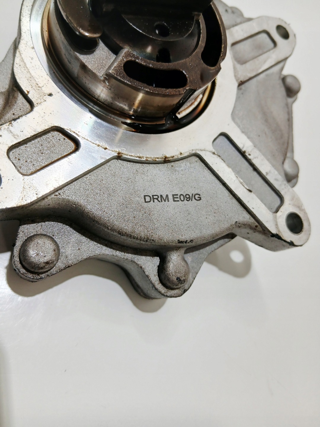 pompa VACUM WAKUM BMW E90 E91 N43B20A (0005073)