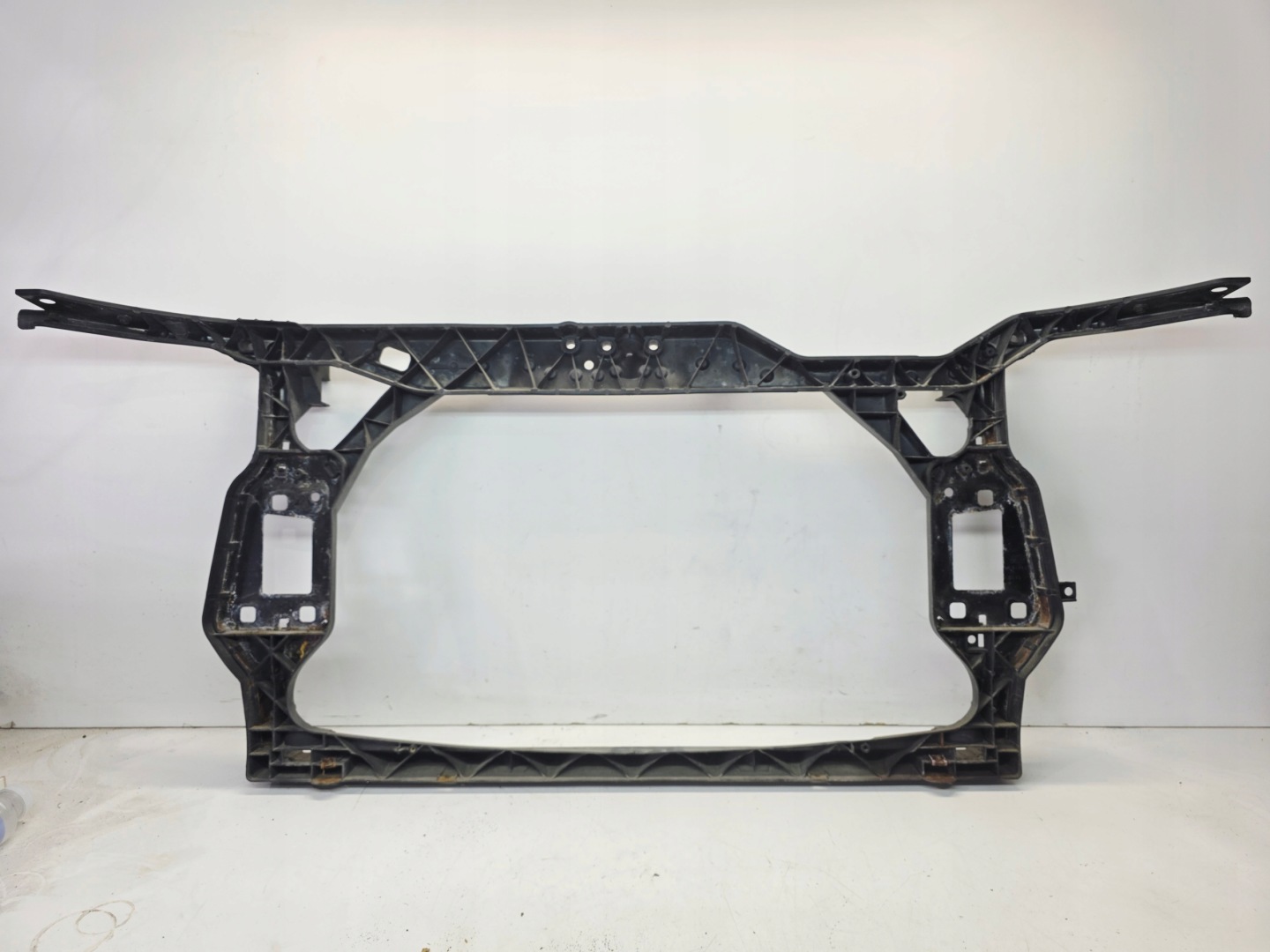 support panel for radiators pillar iron AUDI A4 B8 A5 8T 8K0805594J