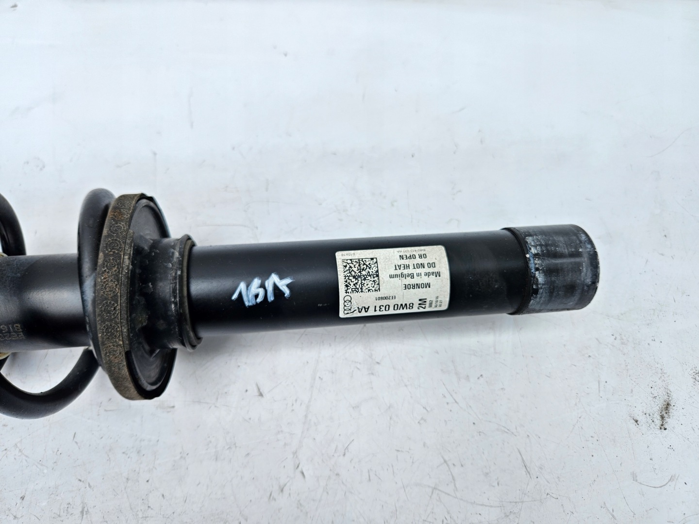 shock absorber spring 1BA AUDI A4 B9 8W 2.0 TFSI left right front front