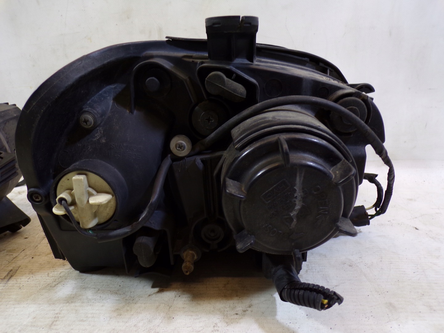 light front front left KIA MAGENTIS (K1)