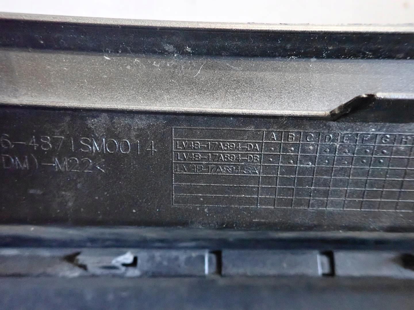 STOSSSTANGE HECK HINTEN FORD KUGA MK3 2020