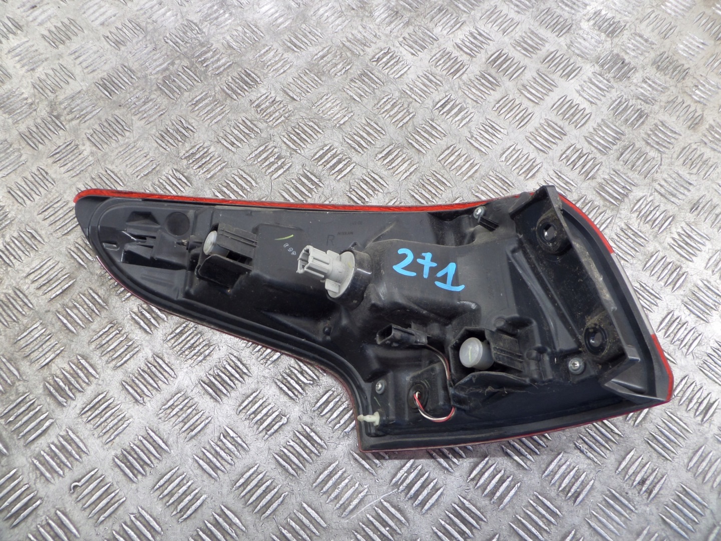 NISSAN QASHQAI J11 light rear part right 265504EA0A
