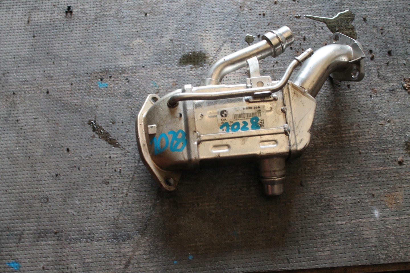 1028. chladic Gázok EGR 8596806