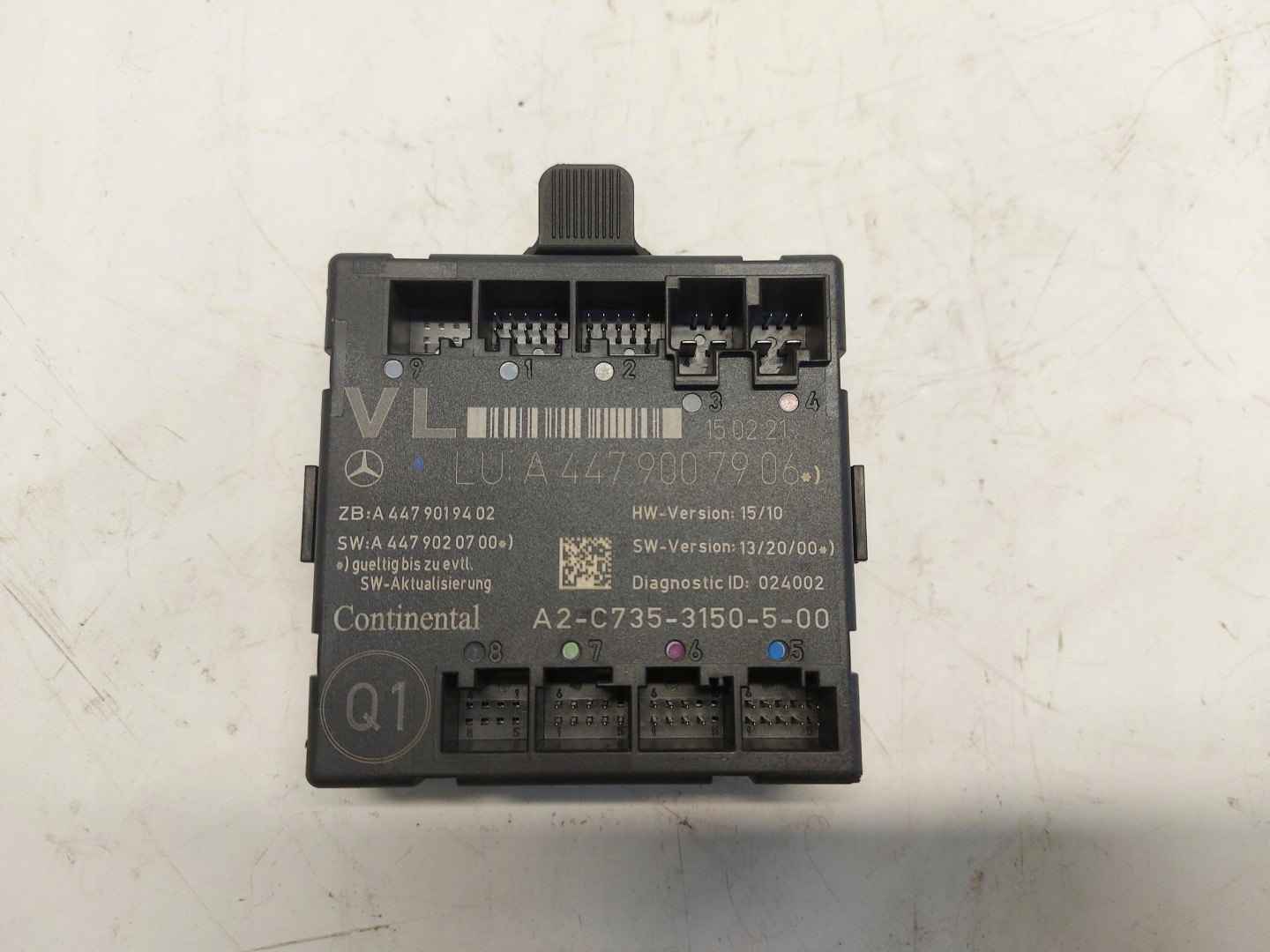 Mercedes EQV w447 V-class module control unit door left front a4479007906