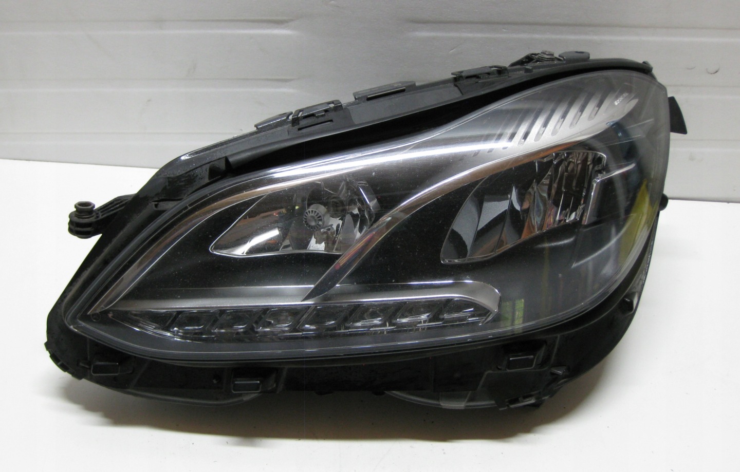 MERCEDES W212 LIFT E KLASA 13R light LED light left front A2128201739KZ