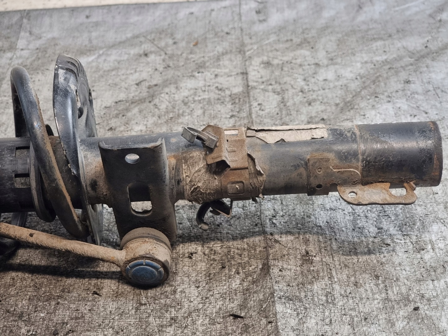 shock absorber McPherson right front VW FOX 1.2B 40kW 05r