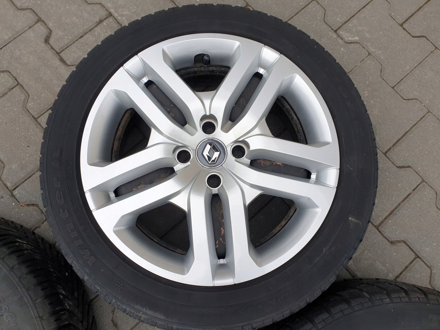 discs tyres wheels 16 CALI RENAULT CLIO 4 IV 195/55R16