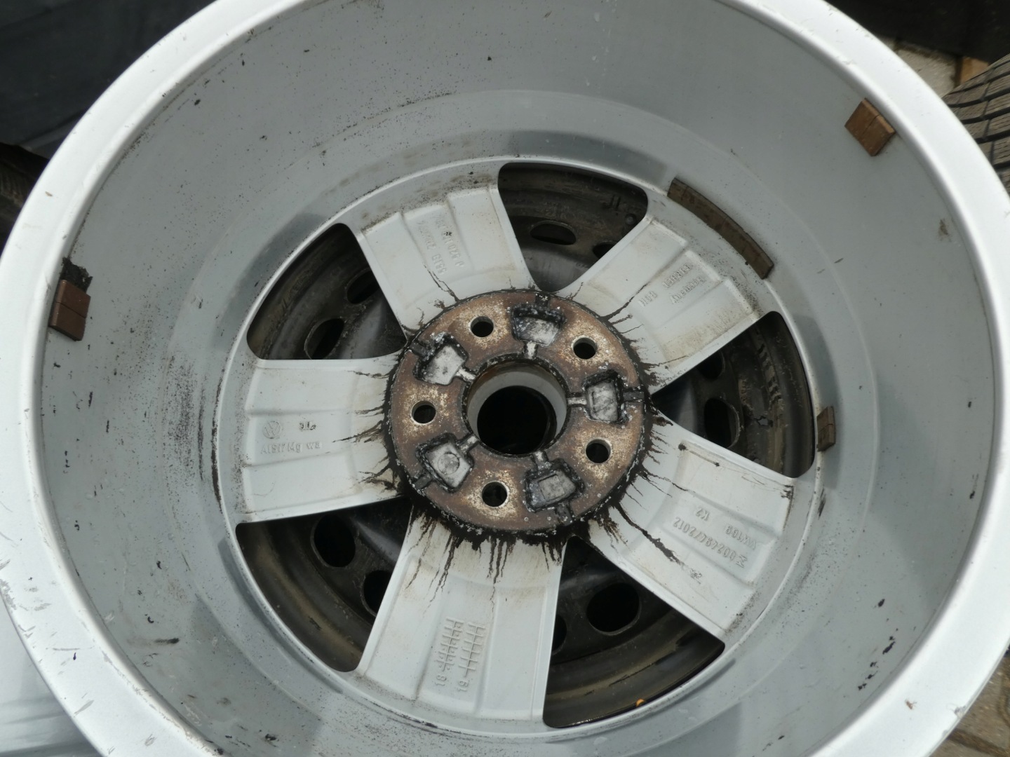 1X DISK HLINÍKOVÝ DISK VW 5X120 7E0601025P