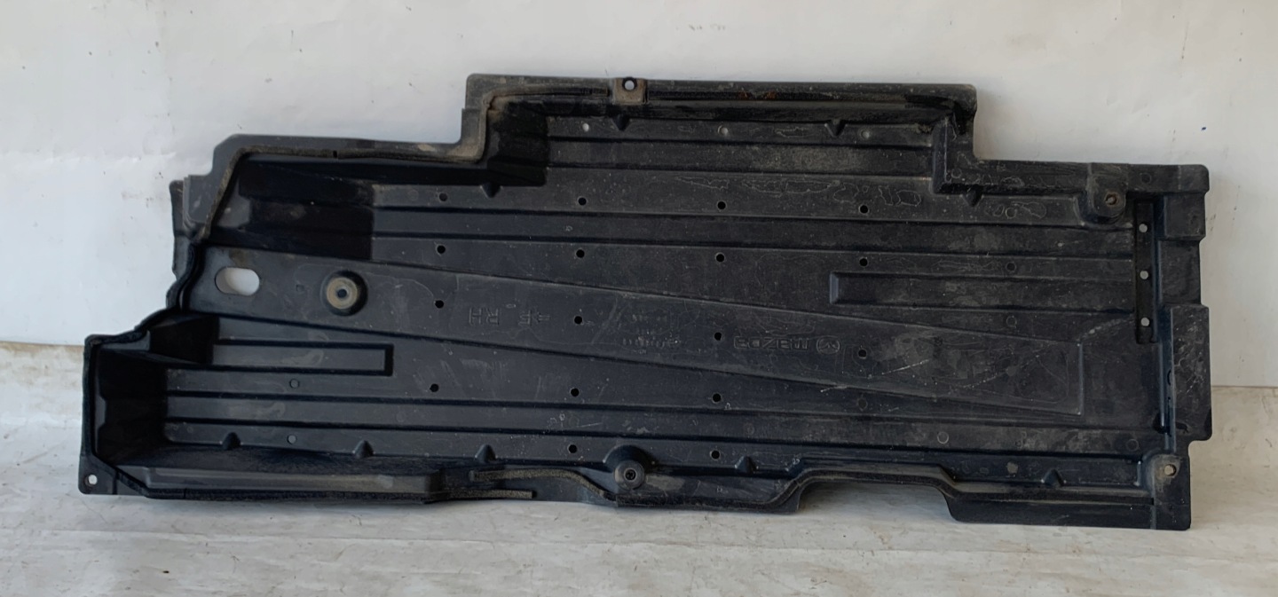 Blende Abdeckung Unterfahrschutz rechts MAZDA 2 DE 07- 5D DF7156343