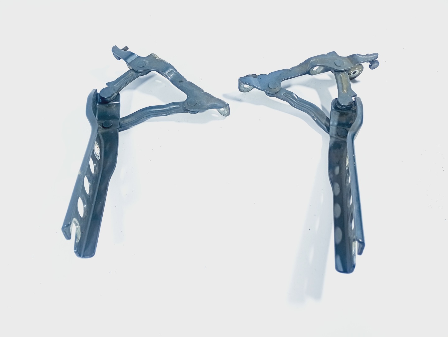 bonnet hinges left right front Skoda Octavia 2 II 04-13 OE 1Z0823301C