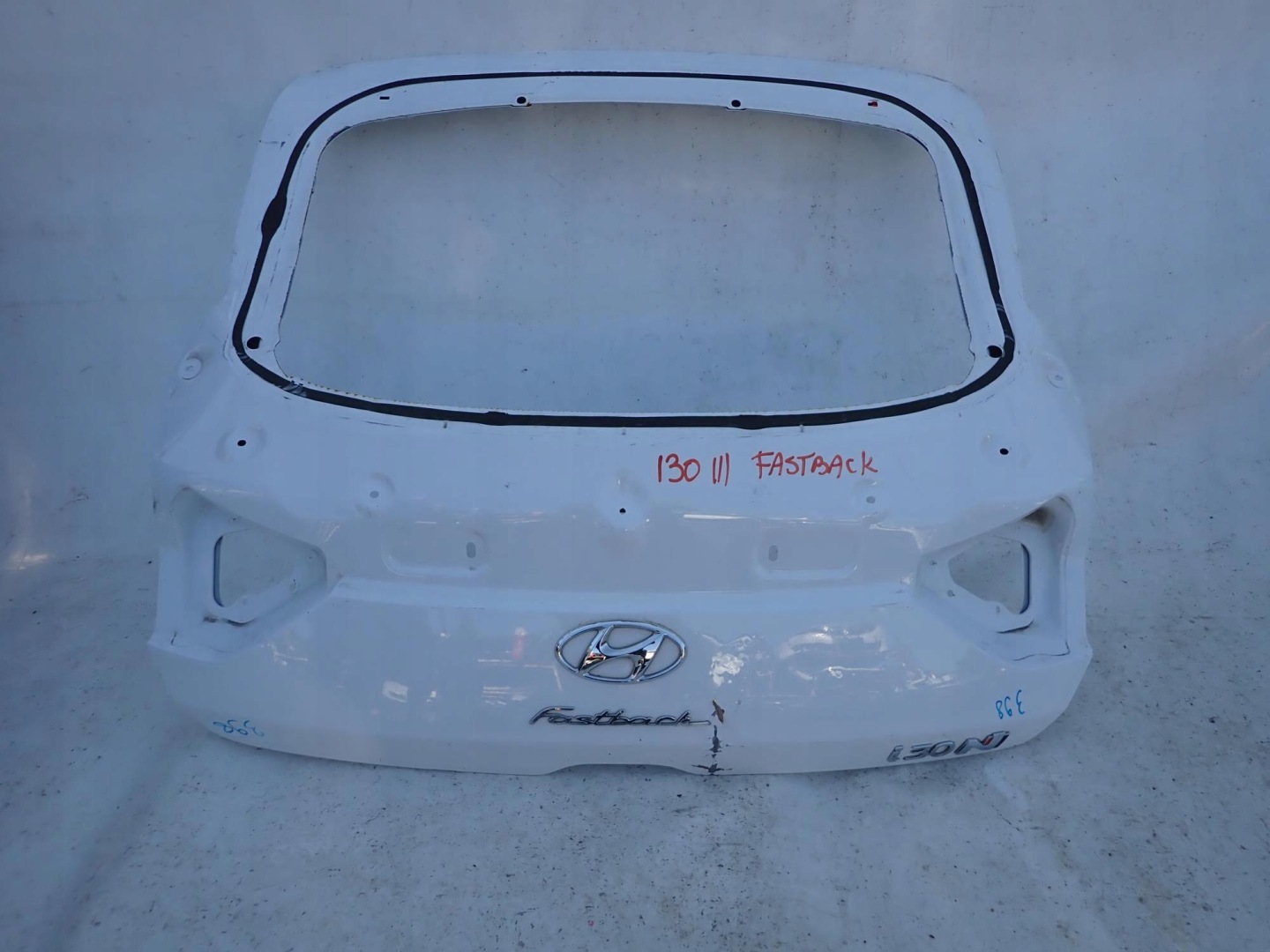 HYUNDAI I30 III 3 FASTBACK 17-> boot door rear
