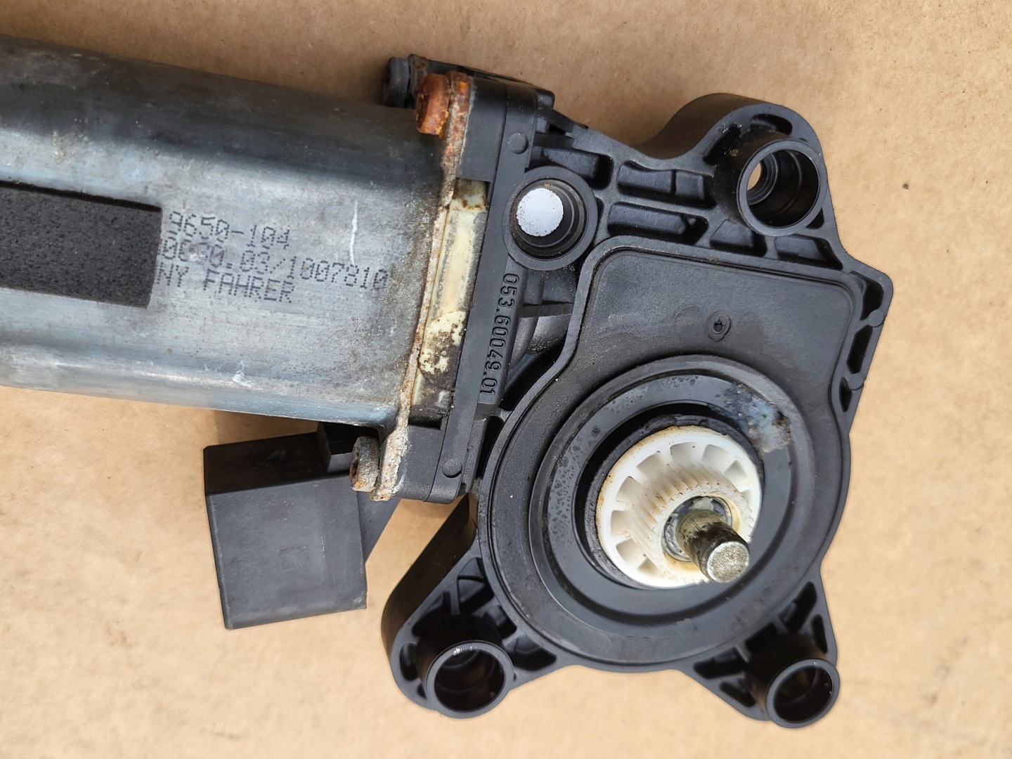mini motor lifting windows left front MERCEDES S-KL W220 0536004901 OE EU