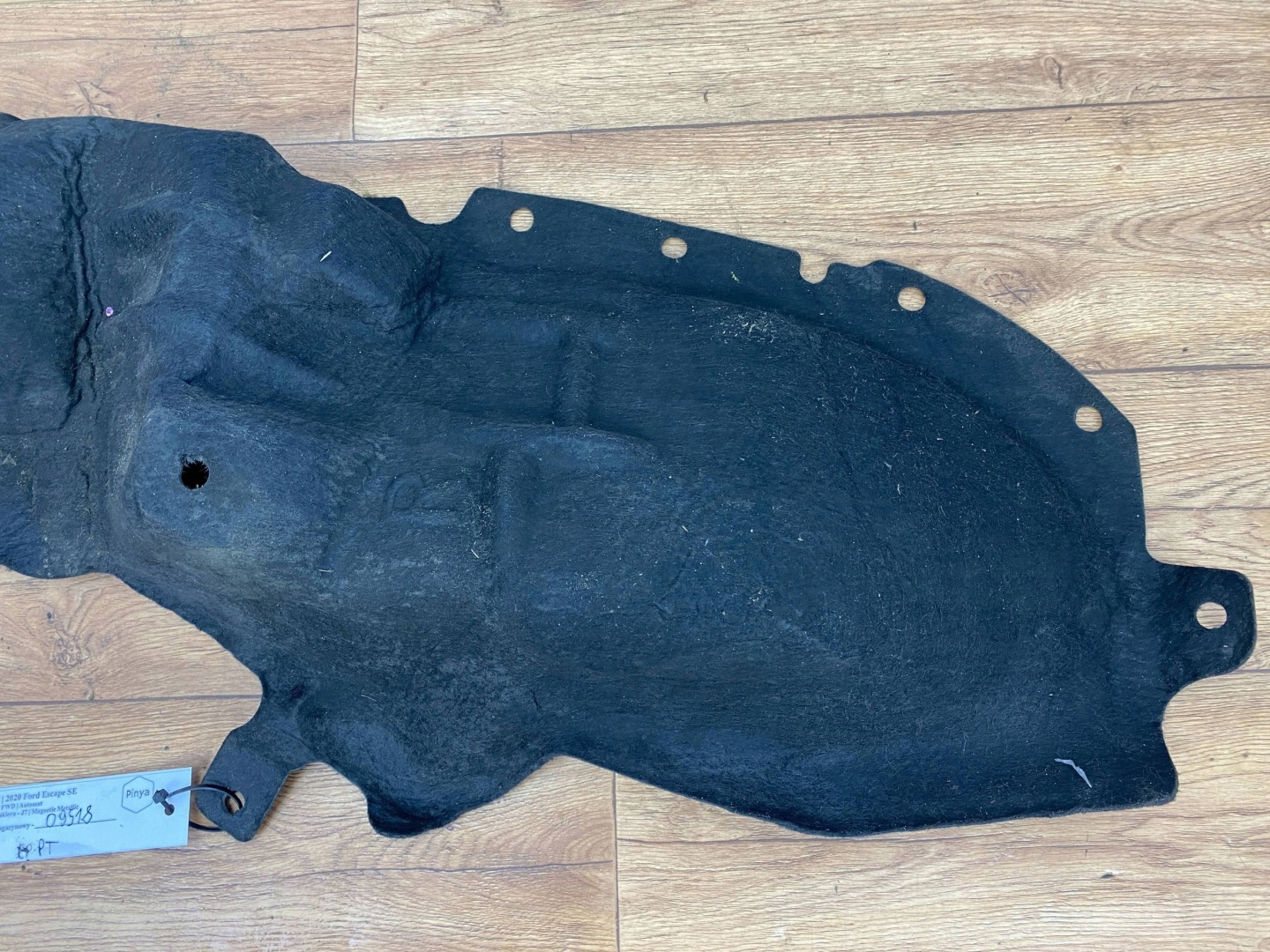 mudguard rear. right Ford Escape IV Kuga MK3 2020+