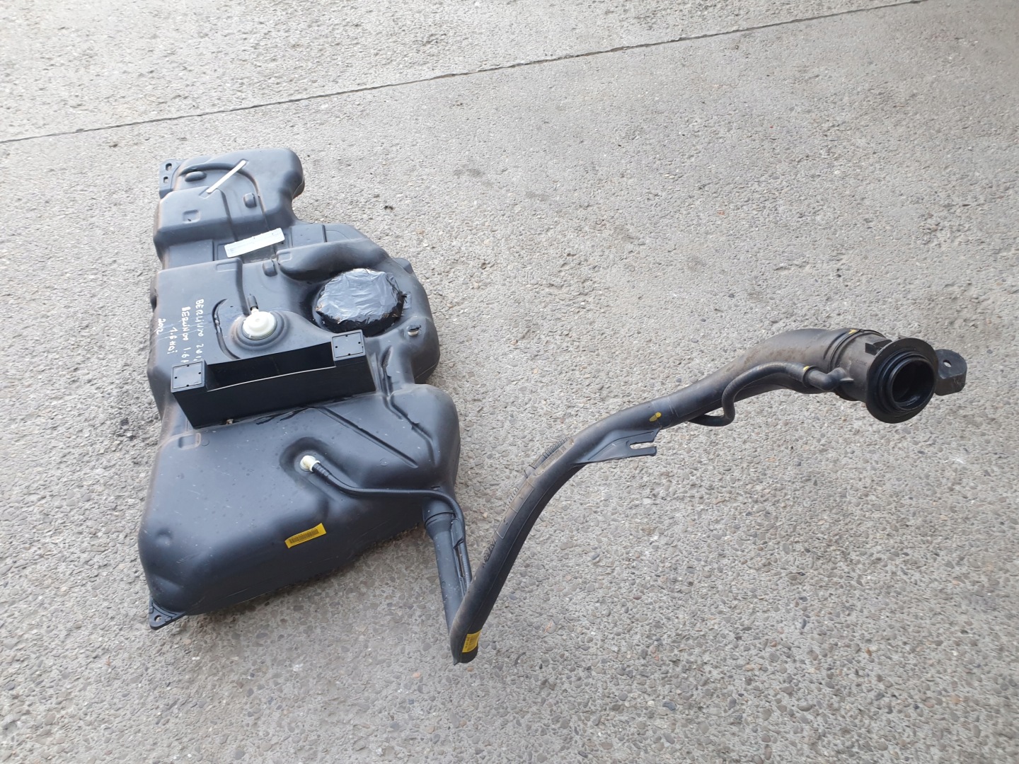 tank CITROEN BERLINGO PARTNER 1.6 HDI B9 2011- 9675537280
