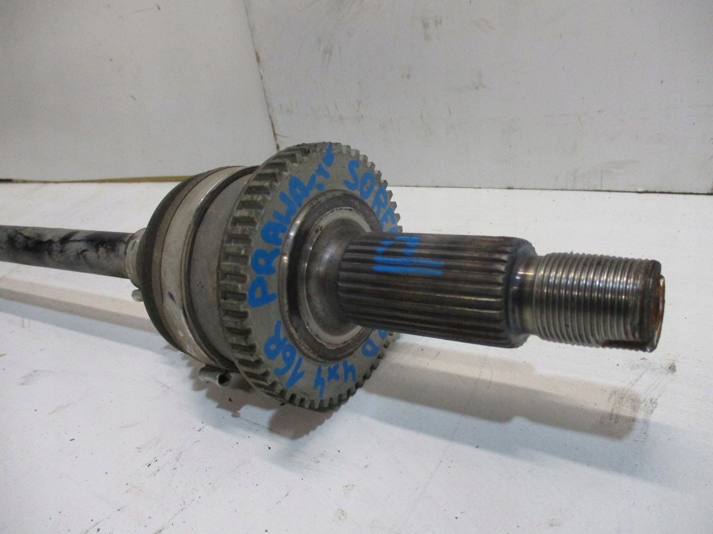 semi-axis rear part rear KIA SORENTO 16R III 4X4 2,0D