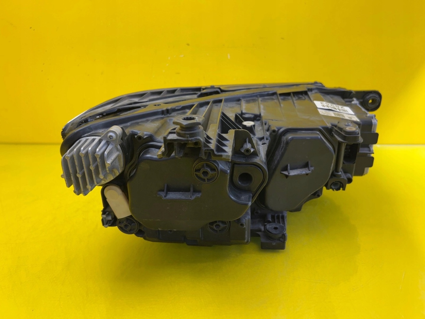 light left VW Passat B8 Full Led 3G1941081P