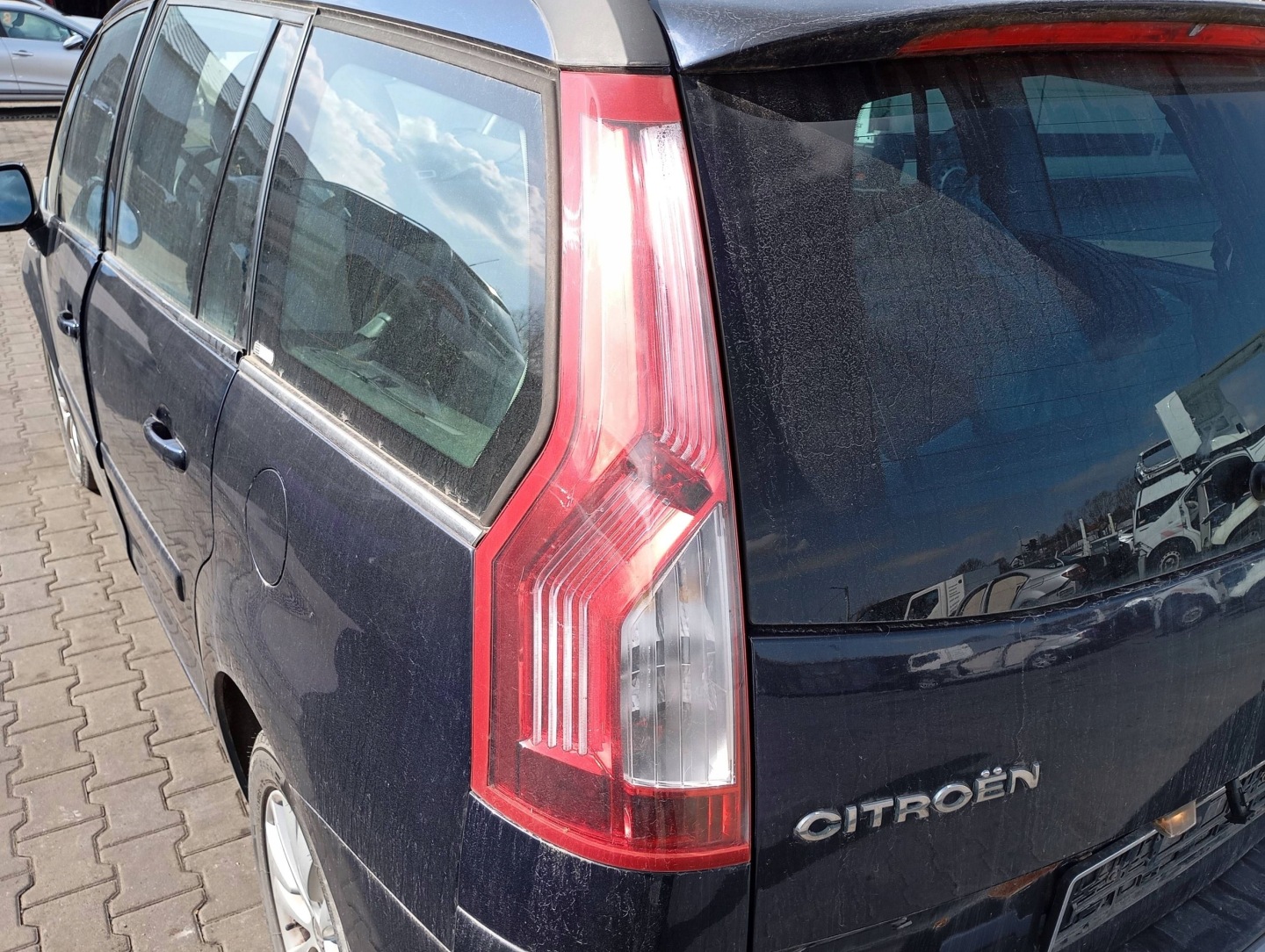 CITROEN C4 GRAND PICASSO 1 and UA light rear part rear left