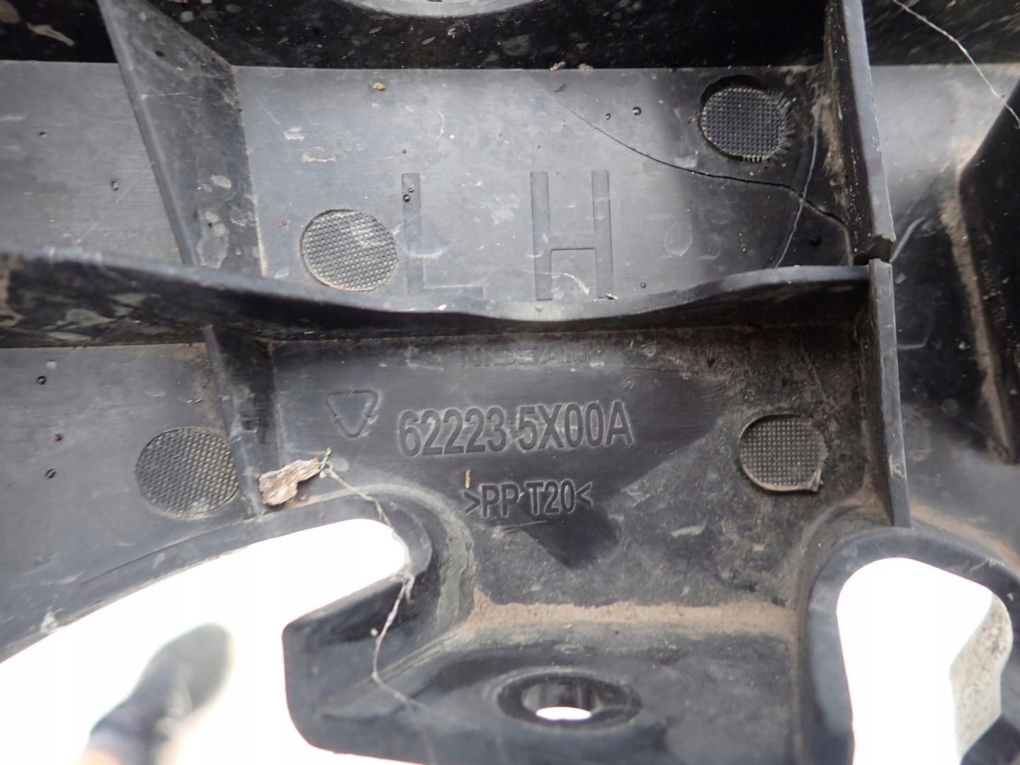 NISSAN NAVARA III 3 LIFT 10-14 support left front