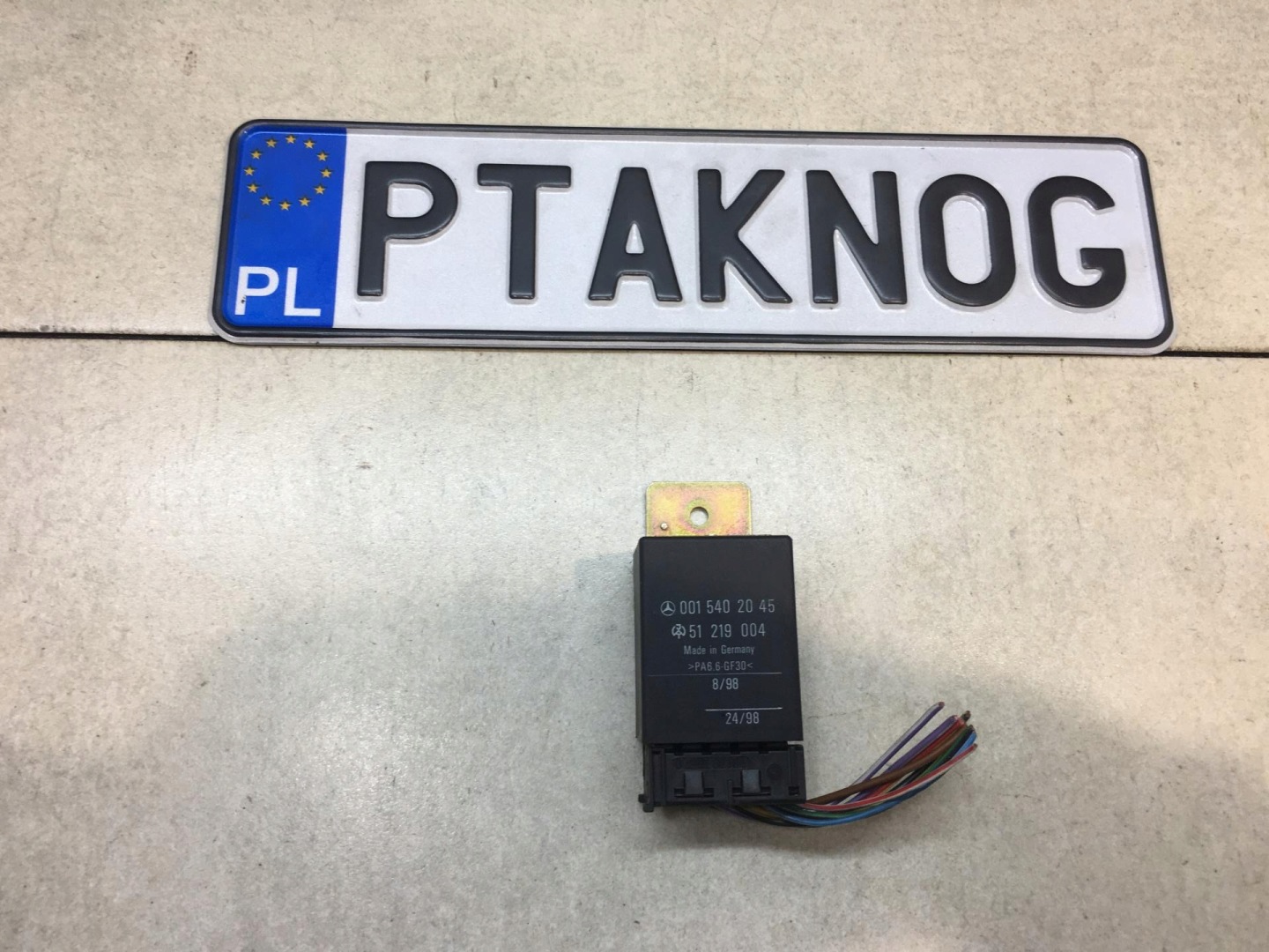 relay MERCEDES VITO W638 2.3 D 0015402045