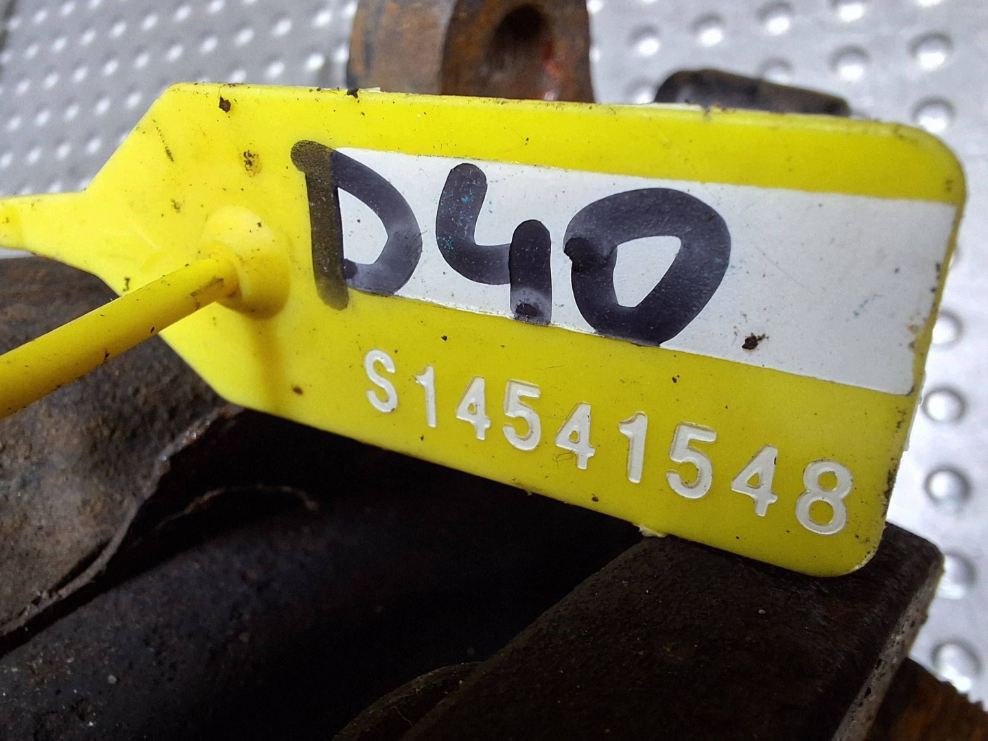 swing left front NISSAN NAVARA D40 PATHFINDER R51 05-14 40015eb040