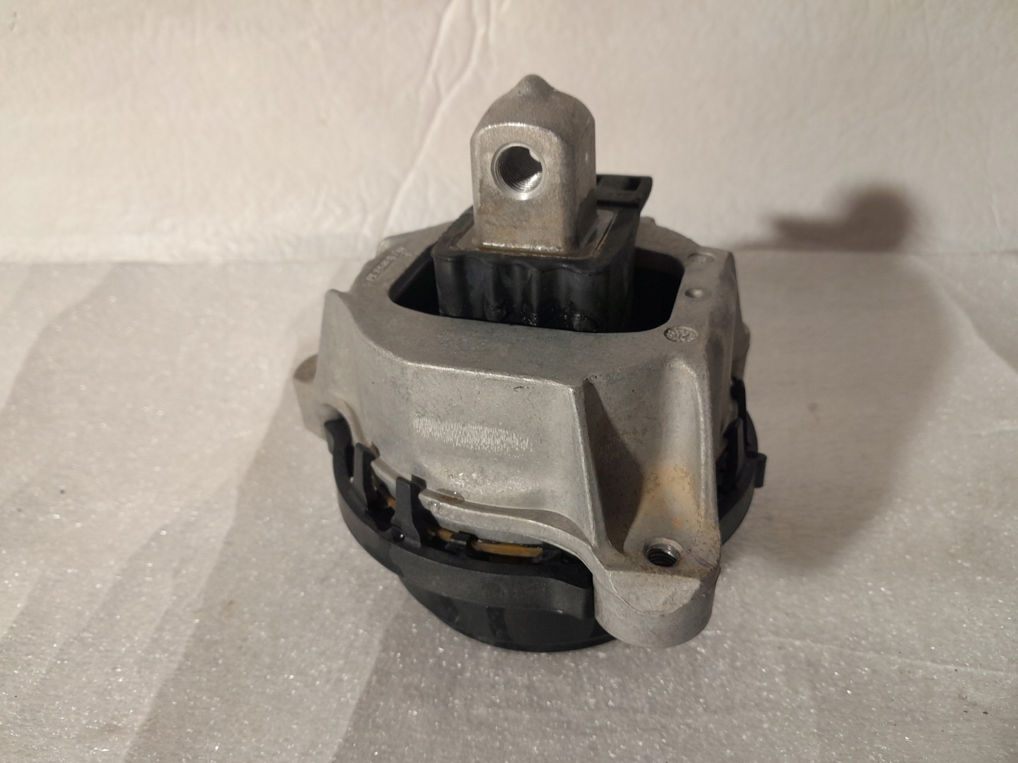 BMW X6 G06 airbag engine mount right 2987952