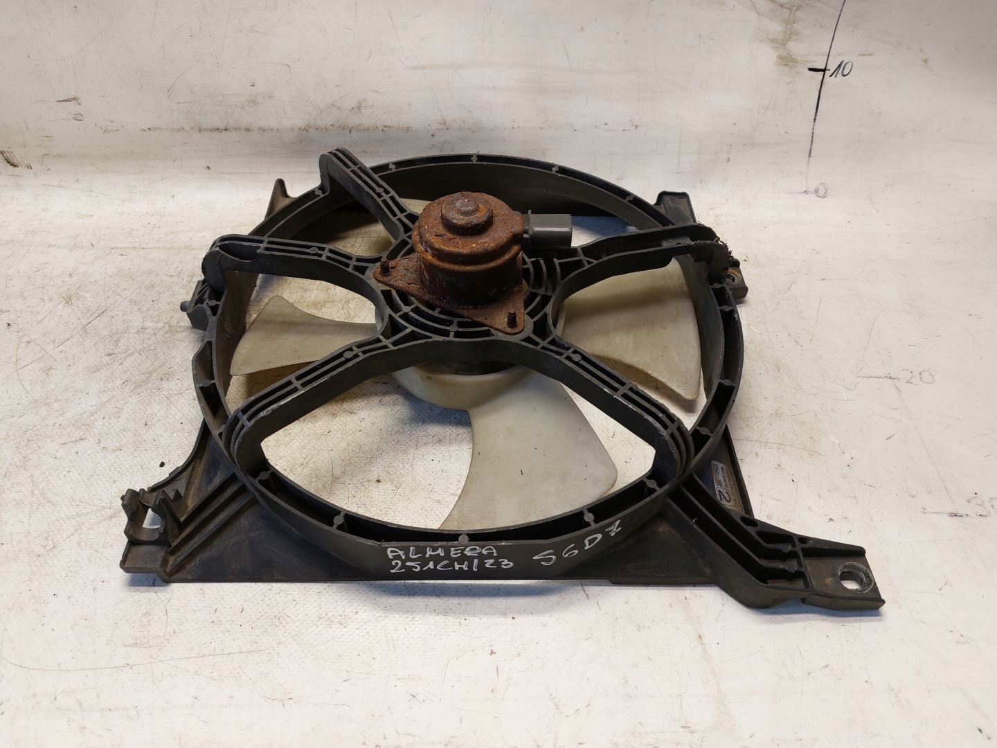 ventilátor chladiče NISSAN ALMERA N15
