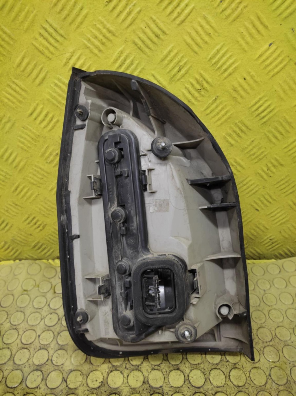 OPEL ZAFIRA A light right rear part