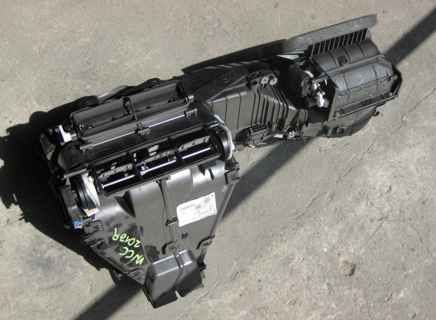 VW PASSAT B7 CC heater complete 3C1820003FR