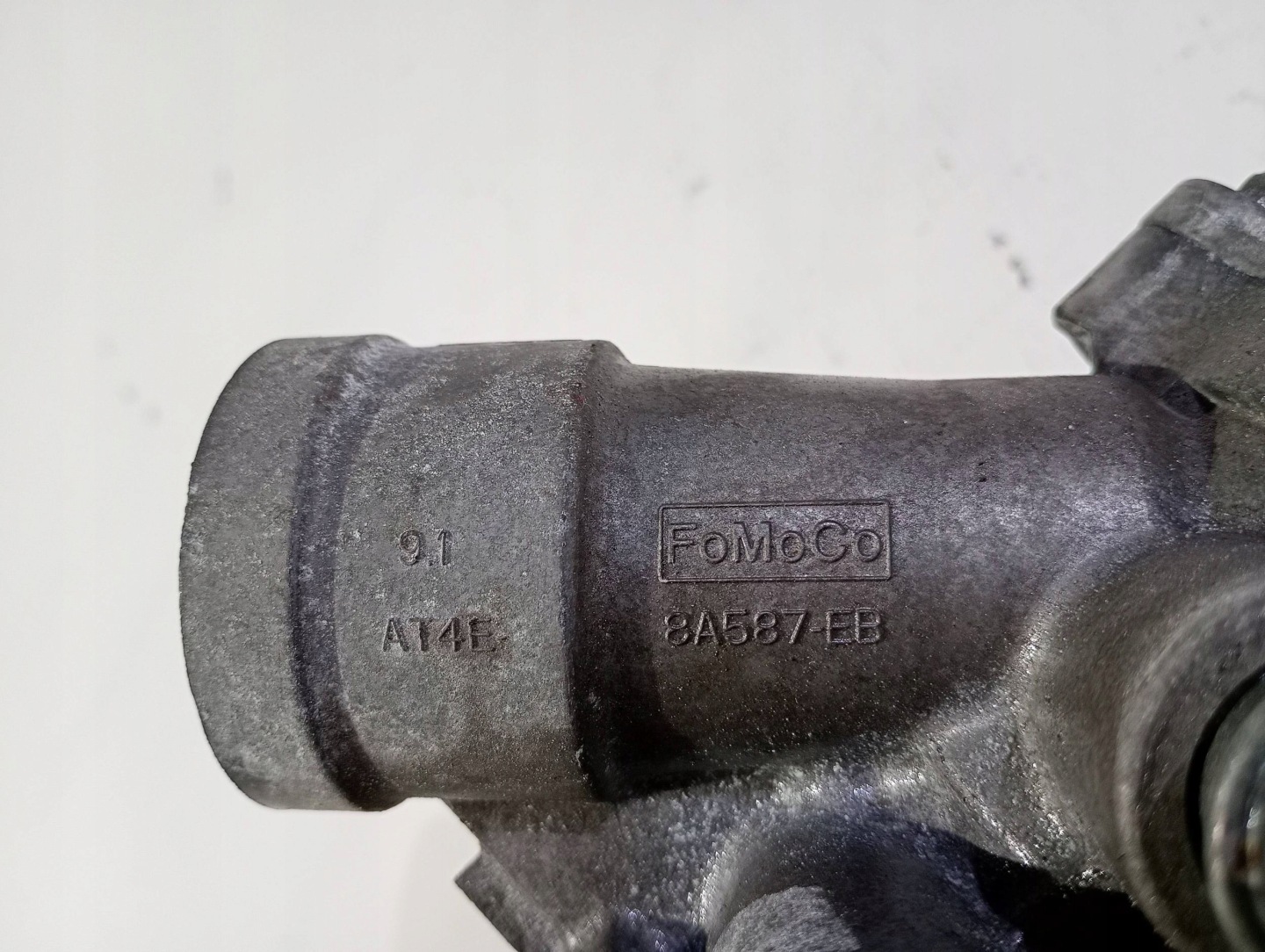 termostat Obal držiak termostatu Ford Edge II 3.5 2015