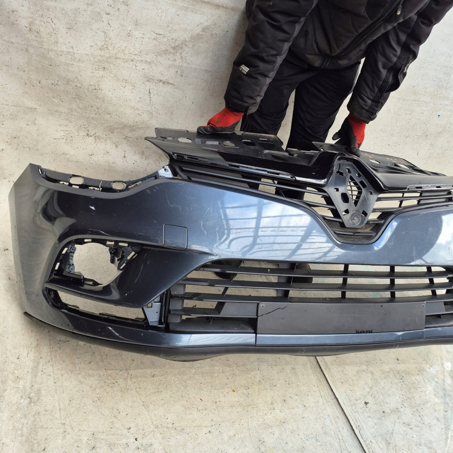 RENAULT CLIO IV 4 LIFT 16-19 bumper front front