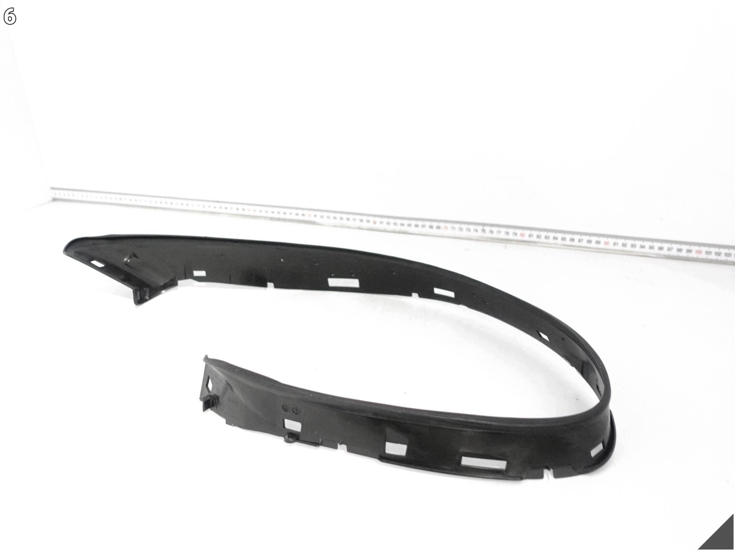 PORSCHE CAYENNE III 3 E3 9Y0 17-23 gasket lights REFLEKTORA left front