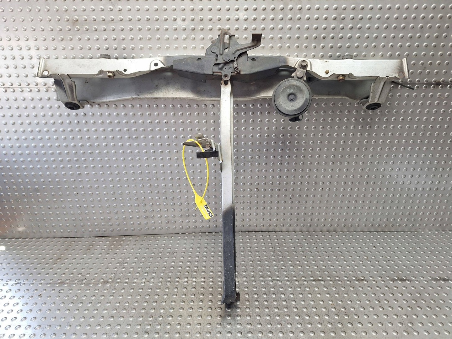 support panel for radiators bonnet latch lock TOYOTA COROLLA VERSO II 04-09 EUROPA