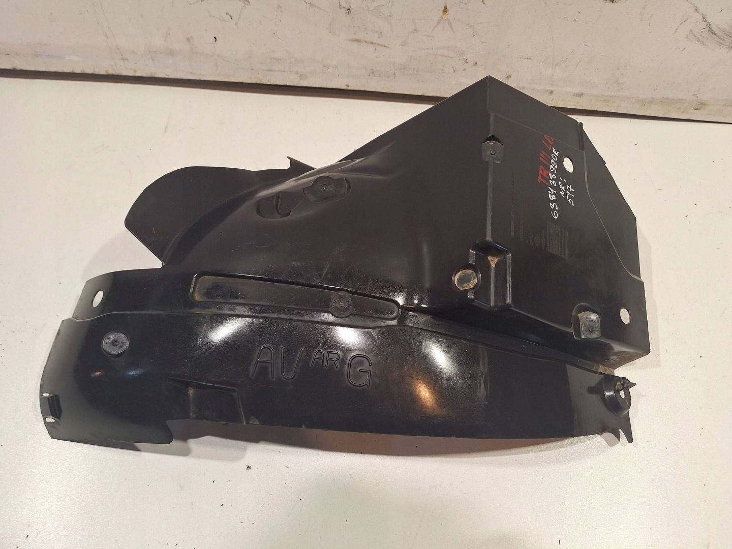 mudguard front left rear part 638438990R RENAULT TRAFIC III VIVARO B 14