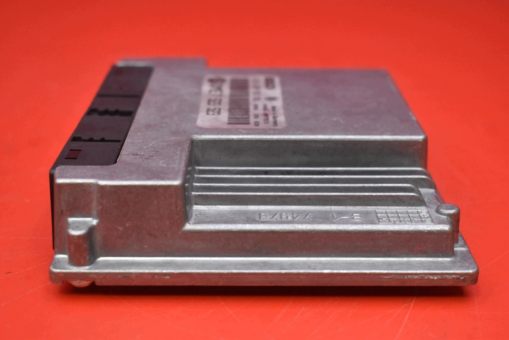 control unit computer of the engine 7523523 BMW E65 3.6 V8 272 KM 01-05