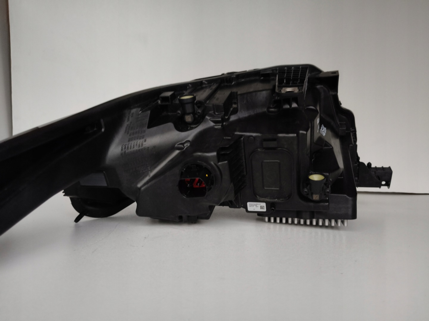 light left REFLEKTOR RANGE ROVER VOGUE L460 22- FULL LED