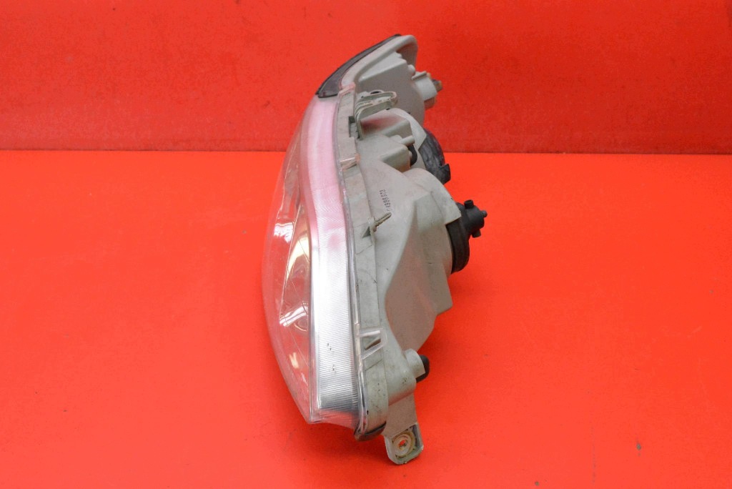 REFLEKTOR right light front HONDA ACCORD 6 VI 97-02